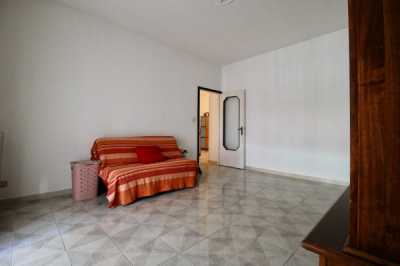 Appartamento in Vendita a Ladispoli via Milazzo