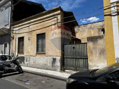 Villa in Vendita a Catania via Tommaso Fazzello 44