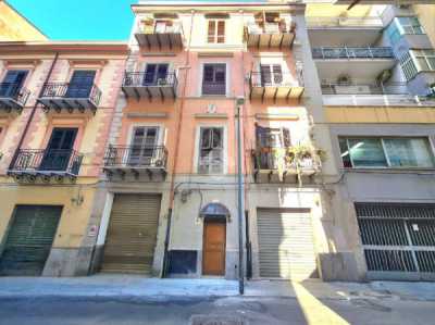 Appartamento in Affitto a Palermo via Carella 11