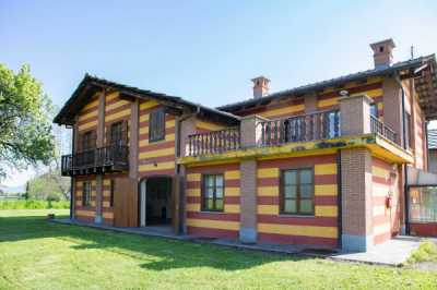 Villa in Affitto a Pinerolo Stradale Poirino