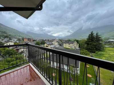 Appartamento in Vendita ad Aosta via Gilles de Chevreres 35