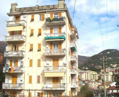 Appartamento in Vendita a Genova via Rosata
