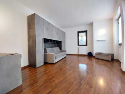 Appartamento in Vendita a Monza via Angelo Ramazzotti 22