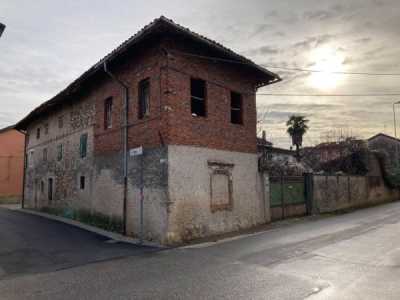 Rustico Casale in Vendita a Pozzuolo del Friuli