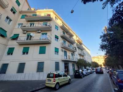 Appartamento in Affitto a Salerno via Costantino L