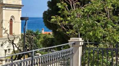 Villa in Vendita a Mola di Bari Lungomare Zara Traversa 3 1
