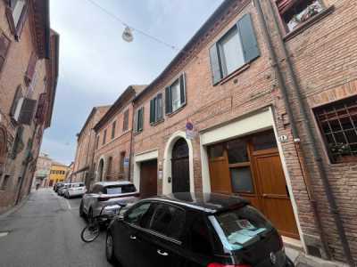 Appartamento in Affitto a Ferrara via Borgo di Sotto