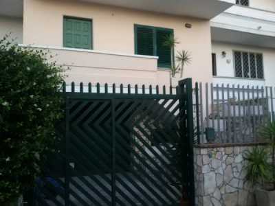 Villa in Vendita a Pozzuoli Traversa Monte Nuovo Licola Patria 1