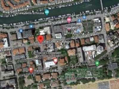 Appartamento in Affitto a Gorizia via Giosuã¨ Carducci