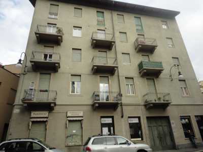 Appartamento in Affitto a Torino via Pollenzo 22