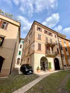 Appartamento in Vendita a Verona via Amanti 16