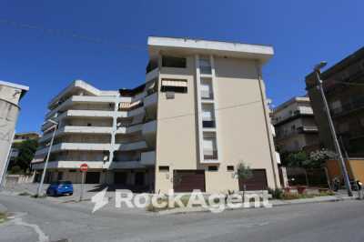 Appartamento in Vendita a Reggio Calabria via Savoia 47