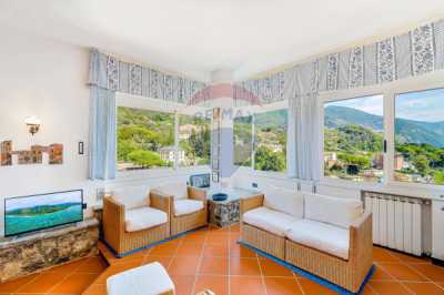 Appartamento in Vendita a Monterosso al Mare via Mesco 1