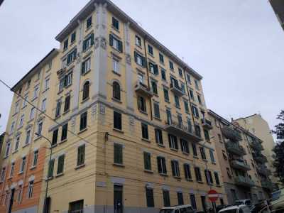 Appartamento in Vendita a Trieste via Sebastiano Venier 2