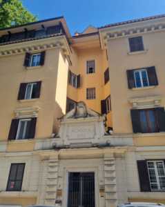 Appartamento in Vendita a Roma via Arno