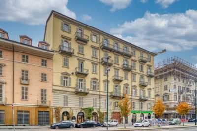 Appartamento in Vendita a Torino via Nizza 27