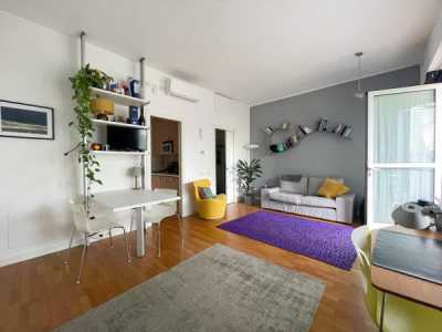 Appartamento in Affitto a Milano via Savona 123