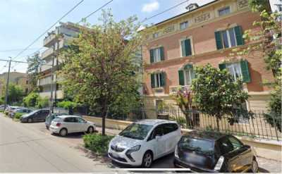 Appartamento in Vendita a Modena Viale Buon Pastore