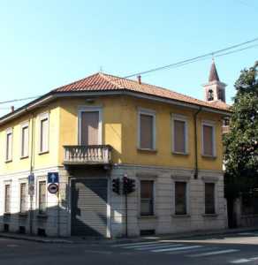 Palazzo Stabile in Vendita a San Vittore Olona Corso Sempione 138