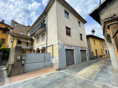 Appartamento in Vendita a Besano via Marconi 37