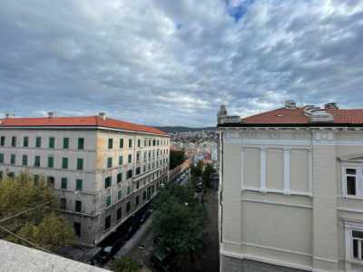 Appartamento in Vendita a Trieste