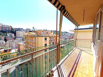 Appartamento in Vendita a Genova via Aurelio Robino 20