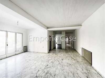 Appartamento in Vendita a Modena via Emilia Est 171