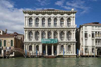 Appartamento in Vendita a Venezia Venezia
