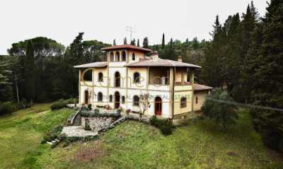 Villa in Affitto a Firenze via Gabriele D