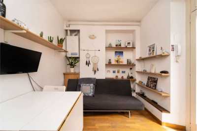 Appartamento in Affitto a Milano via Federico Confalonieri 11