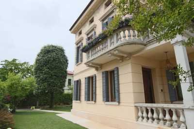Villa Singola in Vendita a Treviso Fuori Mura